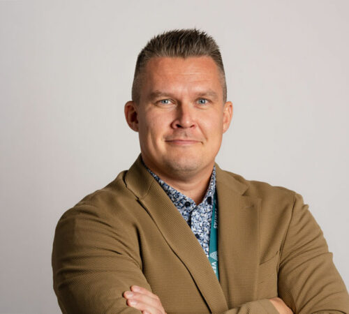 Roni Tervo, Regional Manager of Veritas, is smiling in the photo.